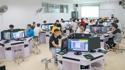 計(jì)算機(jī)科學(xué)與技術(shù)系動(dòng)態(tài) 軟件開發(fā)與維修領(lǐng)域最新進(jìn)展